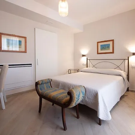 Villino Micol A Due Passi Dal Mare Bed & Breakfast *